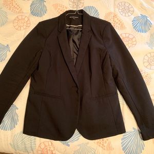 Apt 9 Blazer